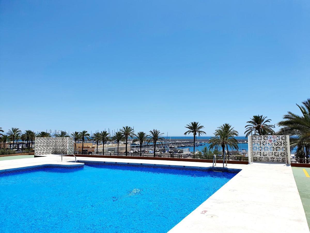 Marina Tower Lägenhet Fuengirola Exteriör bild